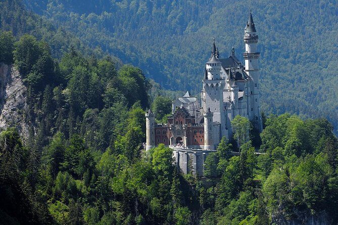 EXPRESS:Neuschwanstein Castle tour from Munich by train and Car - Practical Considerations