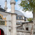 Eyüp Sultan Mosque and Eyüp District Istanbul Walking Tour - The Eyüp District: Walking Through a Living Tradition
