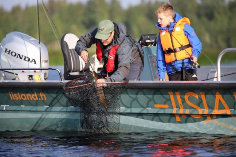 Family-friendly Boat Fishing Trip in Ii - Who Will Love This Trip?