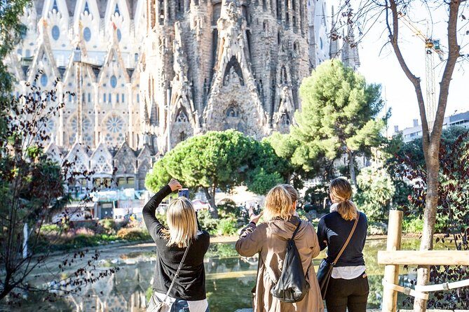 Fast Track Sagrada Familia Guided Tour - The Itinerary in Detail