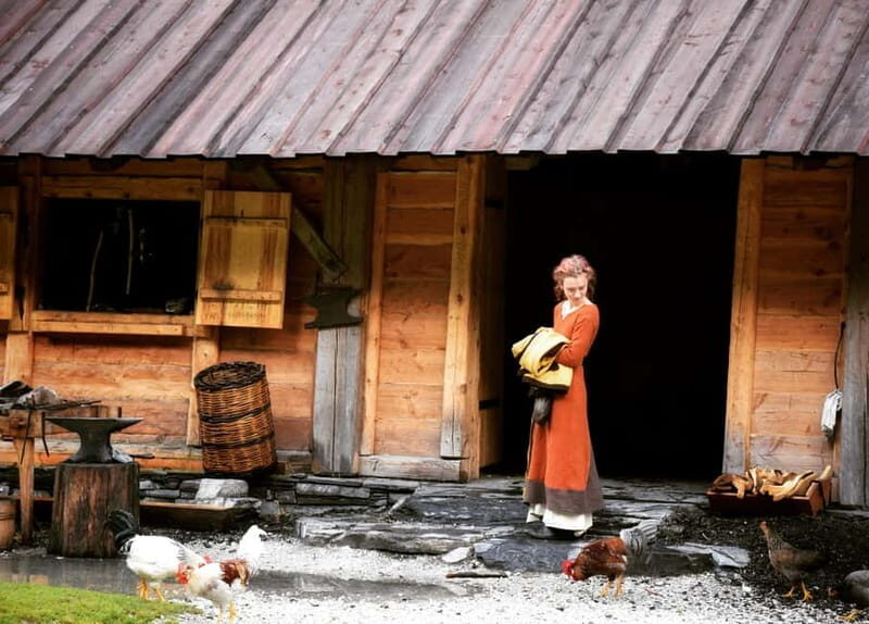 Flåm: Stegastein, Stalheim, and Gudvangen Scenic Coach Tour - What Makes This Tour Special?