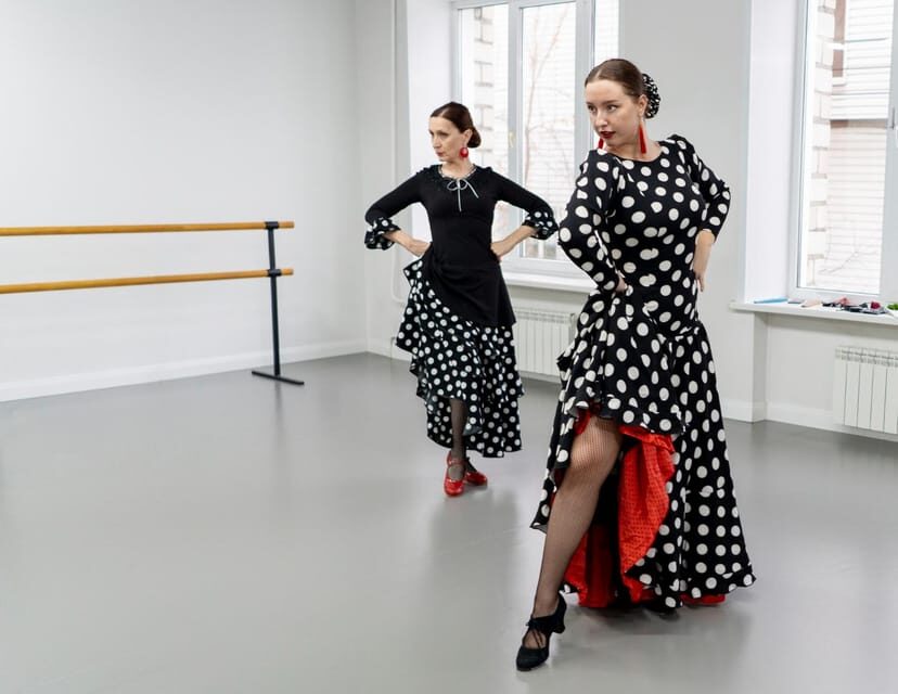 Flamenco Dance Lesson: 60-Minute Class in Seville - Who Would Love This Flamenco Class?
