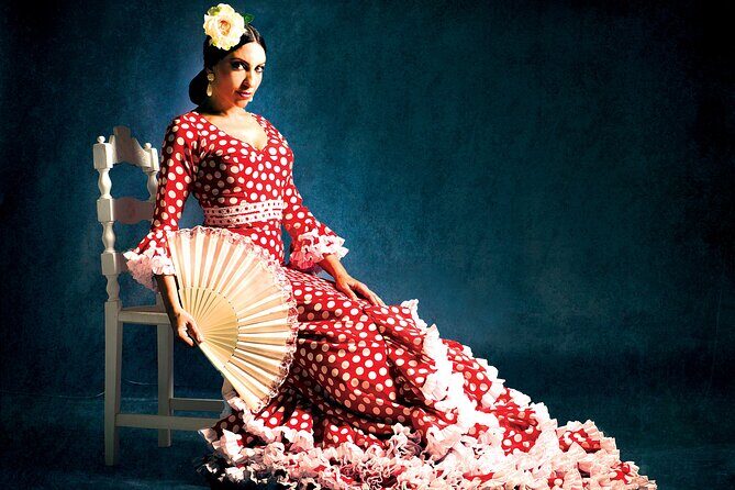 Flamenco show at the foot of the Giralda in Seville - The Itinerary and Performance Breakdown