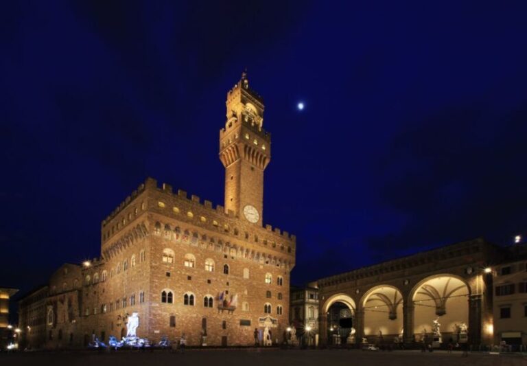 Florence at Night Bike Tour with Wine and Aperitivo Picnic - Why This Tour Works Well for Certain Travelers
