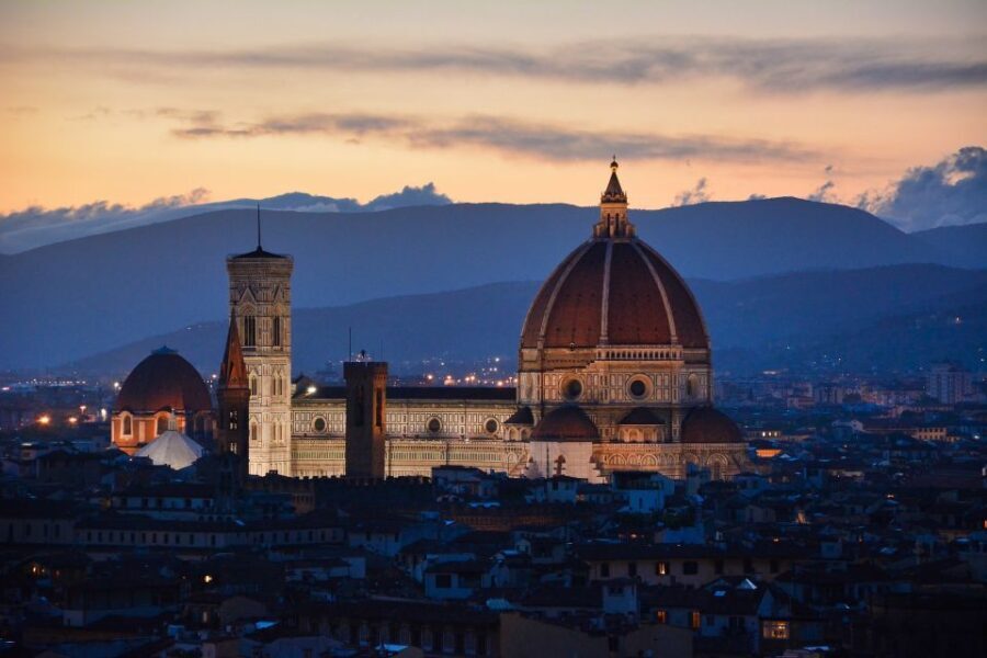 Florence by Night: 2-Hour Walking Tour - Practicalities and Tips