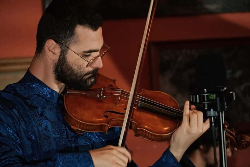 Florence: Cinematic Night at Santa Croce al Tempio - Why This Experience Is Worth Considering