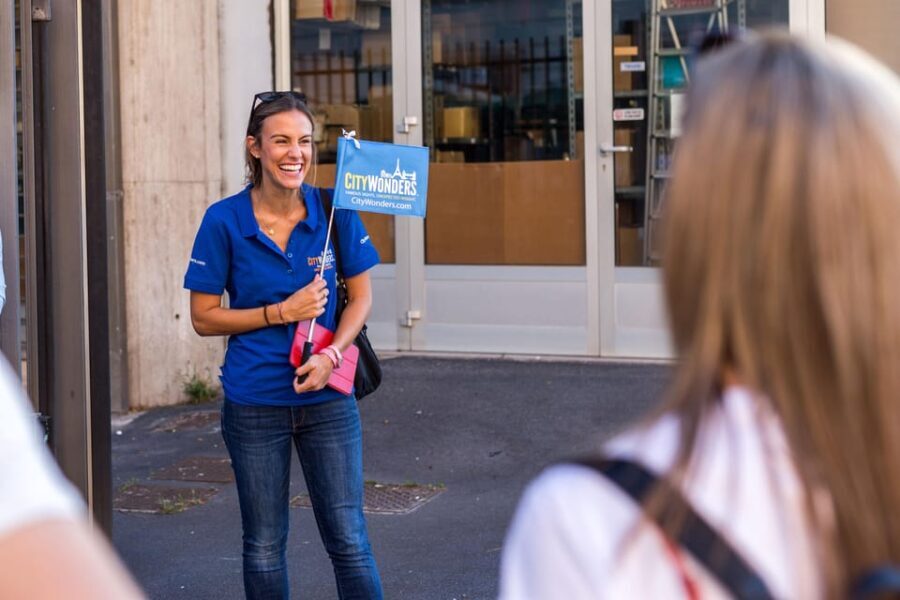 Florence: Dark Secrets & Scandals Evening Walking Tour - What Makes the Tour Stand Out?
