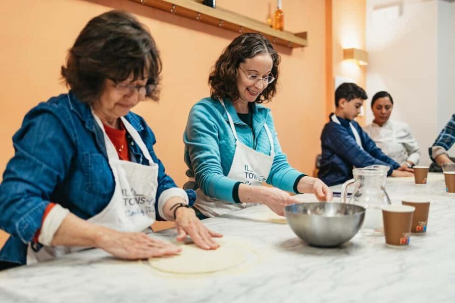 Florence: Premium Pizza & Gelato Preparation Class with Wine - What Youll Do During the Class
