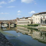 FLORENCE: Uffizi Gallery + Palazzo Vecchio monolingual Guided Tour - Small Group - What’s Included and What’s Not