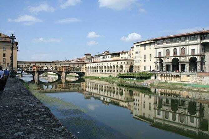 FLORENCE: Uffizi Gallery + Palazzo Vecchio monolingual Guided Tour - Small Group - What’s Included and What’s Not