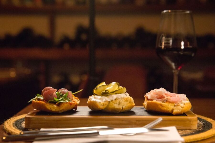 Foggia 2-Hours Private Gourmet Wine Tour with Tastings - Practical Details — What You Need to Know