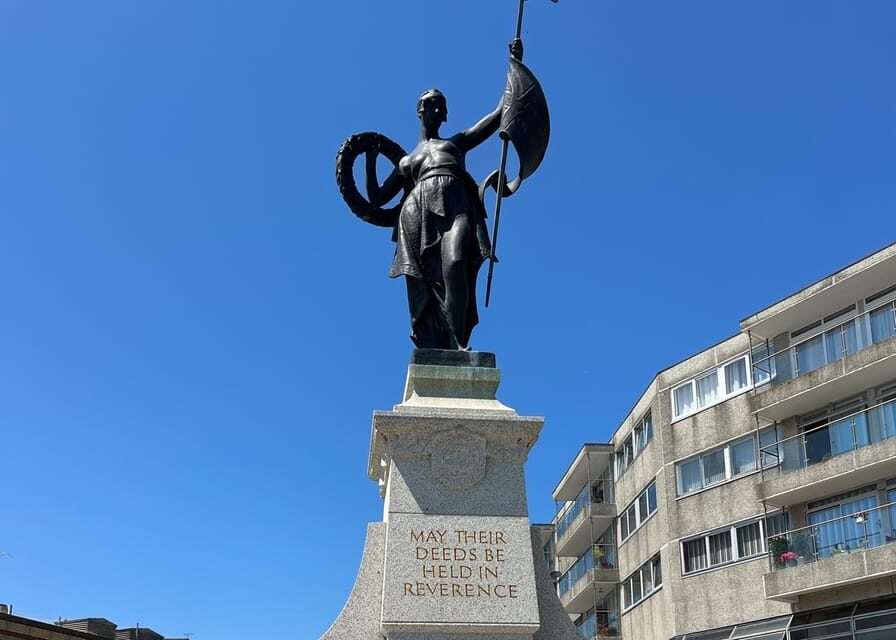 Folkestone: Private 2hr Walking Tour with a Blue Badge Guide - A Deep Dive into Folkestone’s History