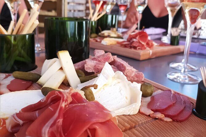 Food & Champagne Experience from Epernay (Private tour) - What Sets This Tour Apart