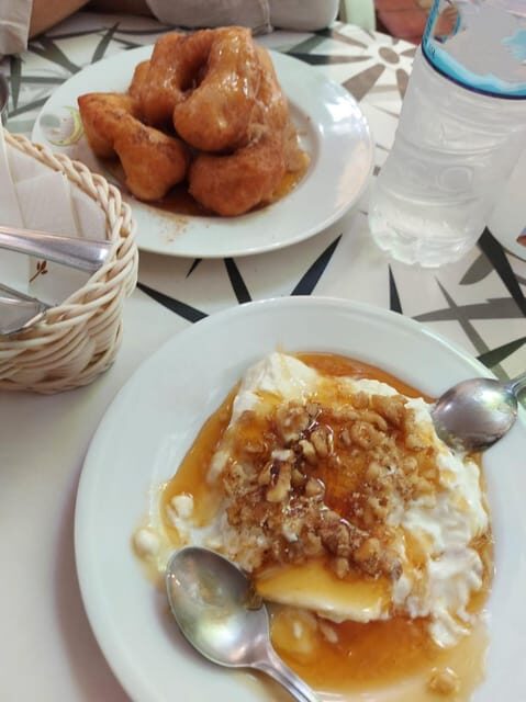 Food Tour evenings and Sundays - Who Should Book This Tour?