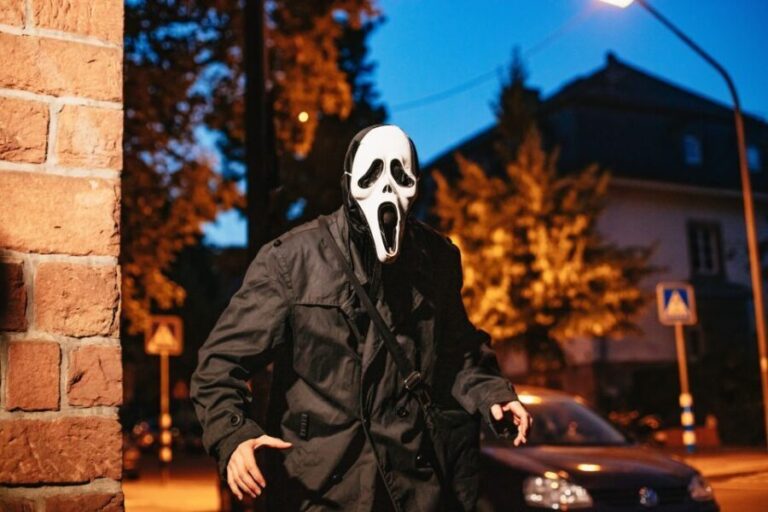 Frankfurt: Jack the Ripper Fright Tour - Who Will Enjoy This Tour?