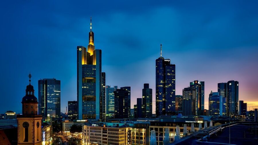 Frankfurt: Private Walking Tour with a Local - Why This Tour Works Best