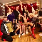 French Dinner & Cabaret Show in Artist's Home - Authenticity and Cultural Insights