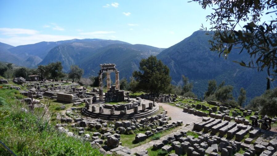 From Athens: Full Day Private Tour of Delphi - The Route and the Experience