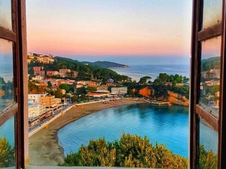 From Bar: Phoenix Town & Town of Pirates in One Day - The Sum Up: Who Is This Tour Best For?