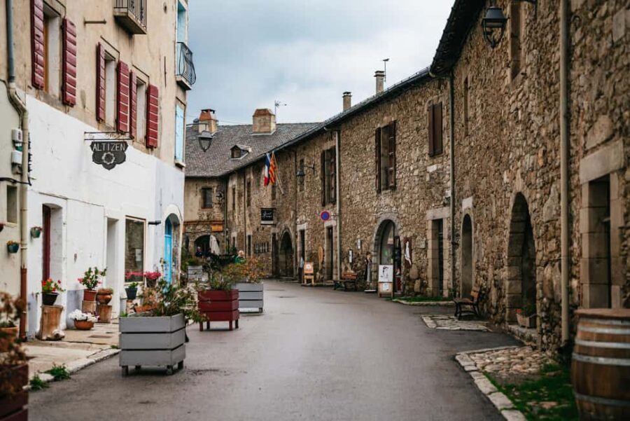 From Barcelona: Guided Day Trip to Andorra and France - Visiting Mont-Louis: UNESCO World Heritage Site