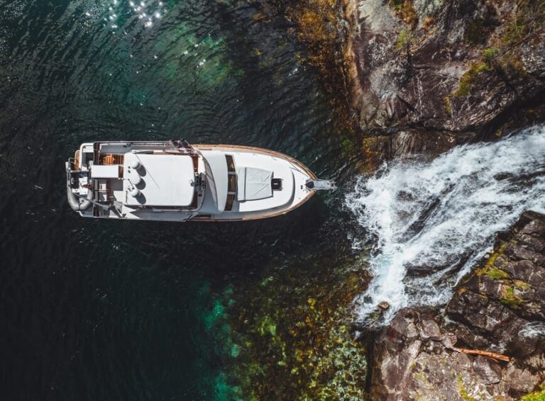 From Bergen: Private Mostraumen Fjord Cruise - The Highlights in Detail