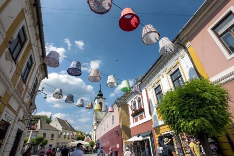 From Budapest: Danube Bend Day Trip in English - Szentendre: Artistic Village and Baroque Delight