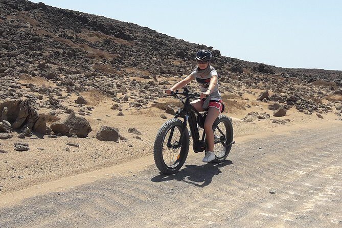 From Corralejo: E-bike/E-scooter 3-4 hour excursion - Detailed Breakdown of the Experience