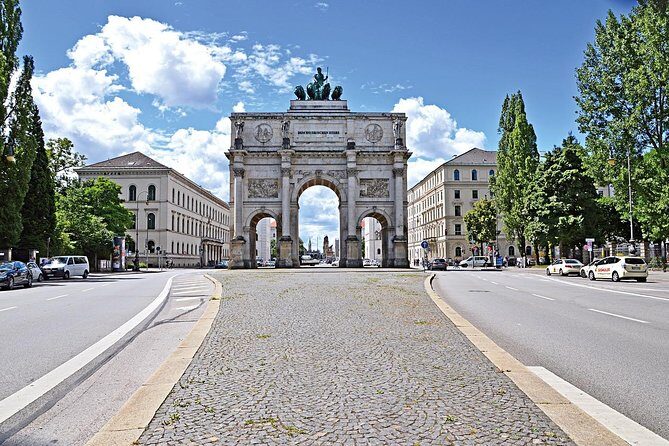 From Frankfurt Airport to Munich - Private transfer - punctual & friendly Driver - The Sum Up