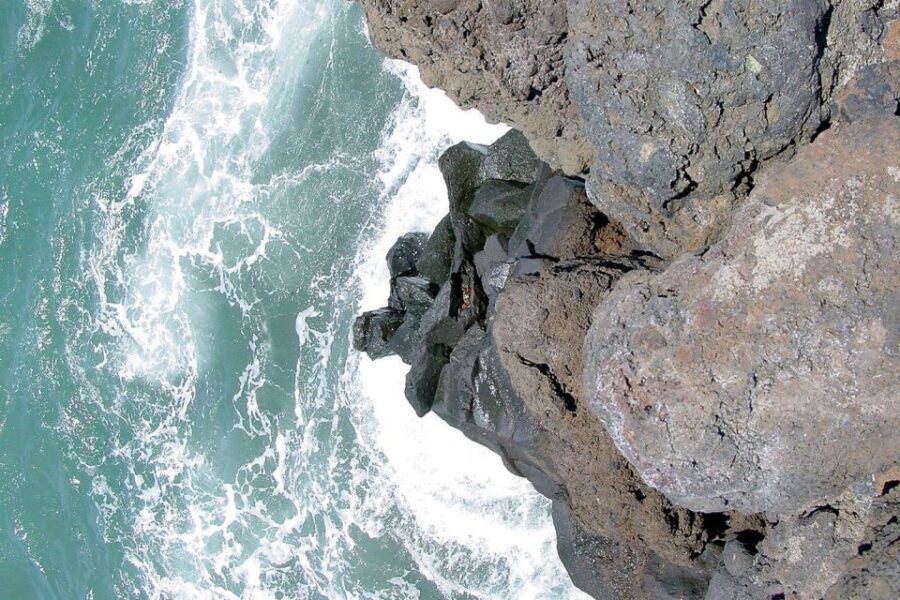 From Fuerteventura: Lanzarote Volcano and Wine Region Tour - An Introduction to the Tour: Why It Works