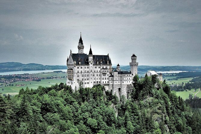 From Füssen: Neuschwanstein, Linderhof, and More Private Tour - What Makes This Tour Stand Out?