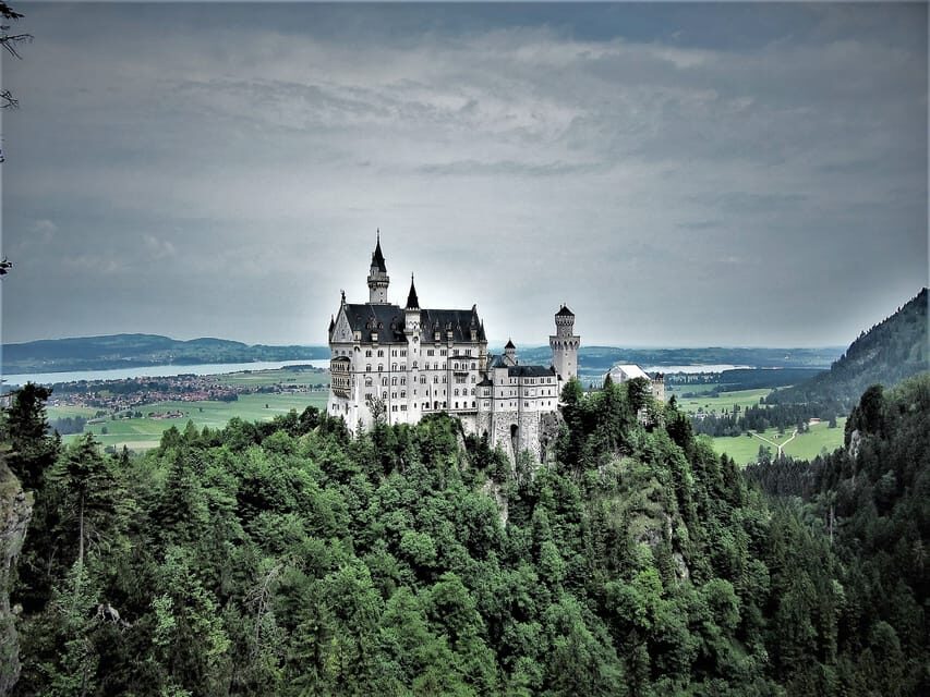 From Füssen: Neuschwanstein & Linderhof Castles Private Tour - Who Will Love This Tour?