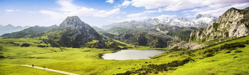 From Gijón: Covadonga Lakes, Cangas de Onís and Lastres - Practicalities and What to Expect