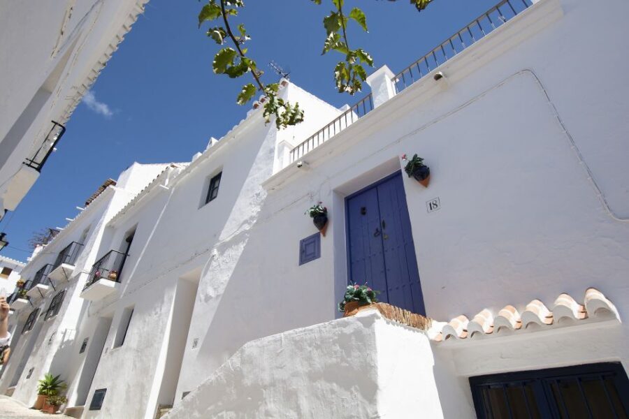 From Granada: Private Trip to Nerja, Caves, and Frigiliana - What’s Included and What to Consider
