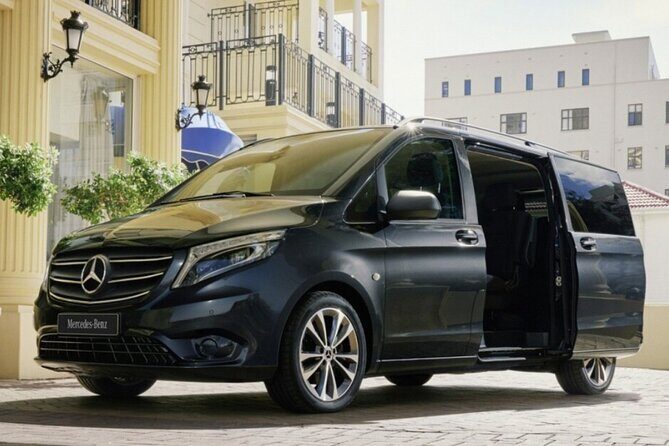 From Heathrow Airport to Southampton Private Chauffeur Service - Who Should Consider This Service?