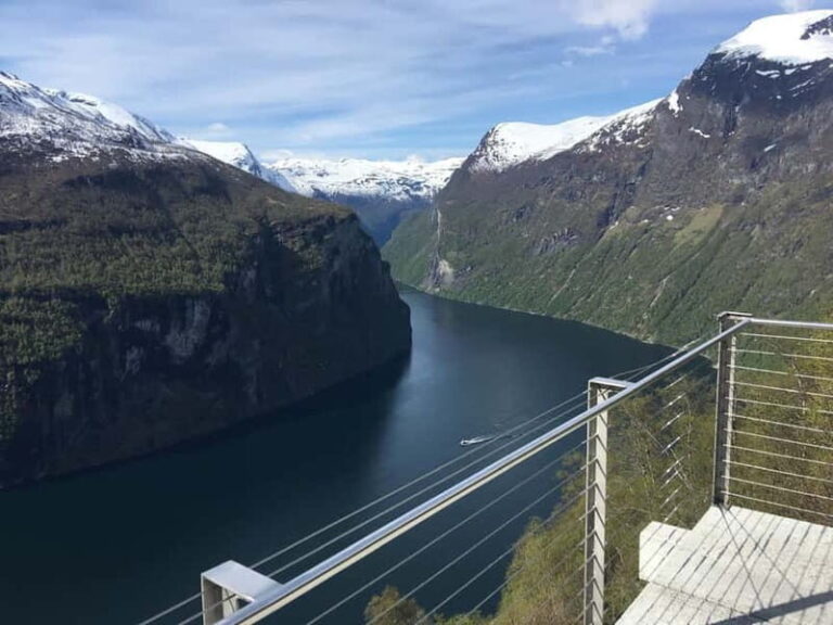 From Hellesylt: Geiranger Highlights Tour with Photo Stops - Who Should Consider This Tour