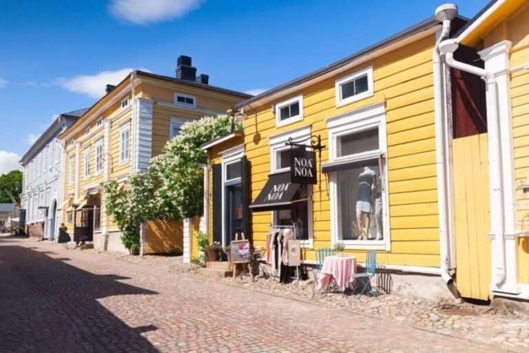 From Helsinki: Porvoo Half-Day Sightseeing Tour - Who Should Consider This Tour?