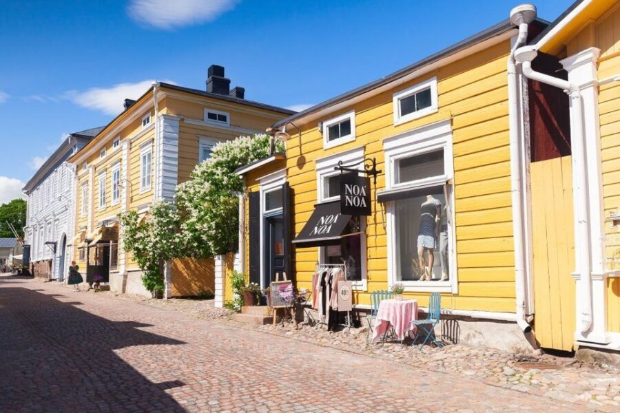 From Helsinki: Porvoo Half-Day Sightseeing Tour - Who Should Consider This Tour?