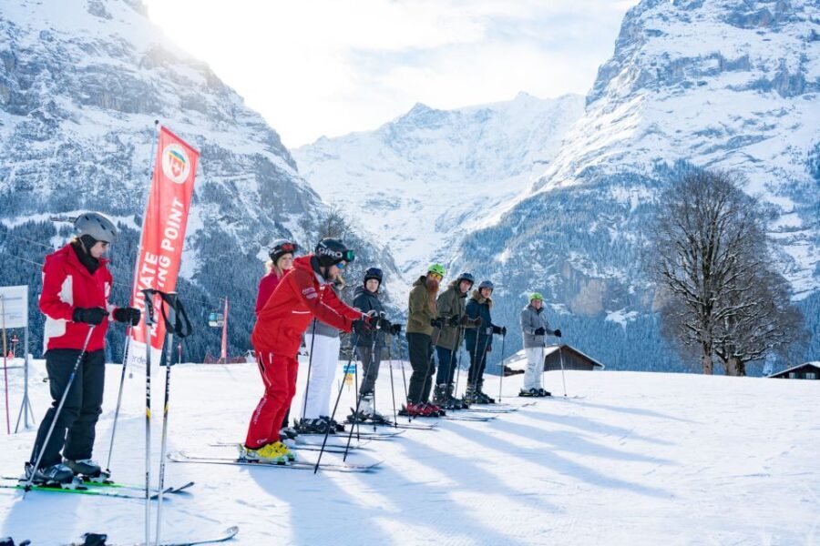 From Interlaken: 8-Hour Skiing in Grindelwald for Beginner's - The Highlights of the Tour