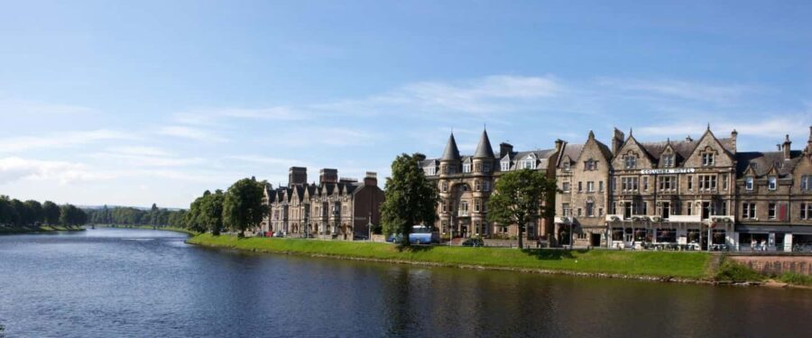 From Invergordon: Loch Ness & Culloden Battlefield Tour - Transportation and Practicalities