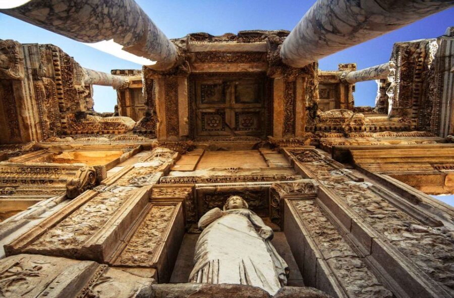 From Izmir: Ephesus Guided Day Trip with Transfer & Lunch - Who Should Consider This Tour?