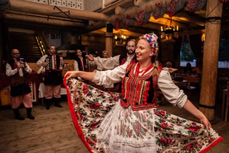 From Krakow: Polish Folk Show with All-You-Can-Eat Dinner - What Do Reviewers Say?