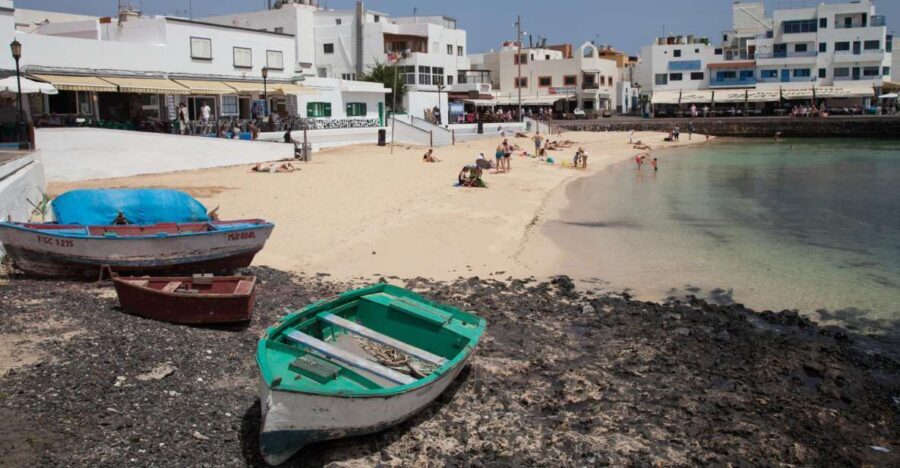 From Lanzarote: Day Trip to Fuerteventura and Corralejo - What Makes This Tour Stand Out