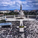 From Lisbon: Fátima, Nazaré & Óbidos Special Van Tour - Practical Details and Transport