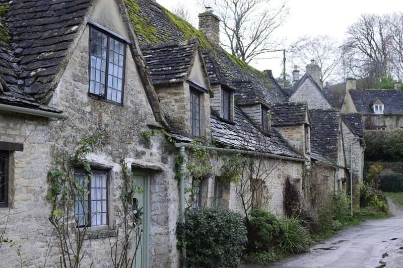 From London: Full-Day Cotswolds Group Tour - Stop 1: Burford — A Picturesque Medieval Town