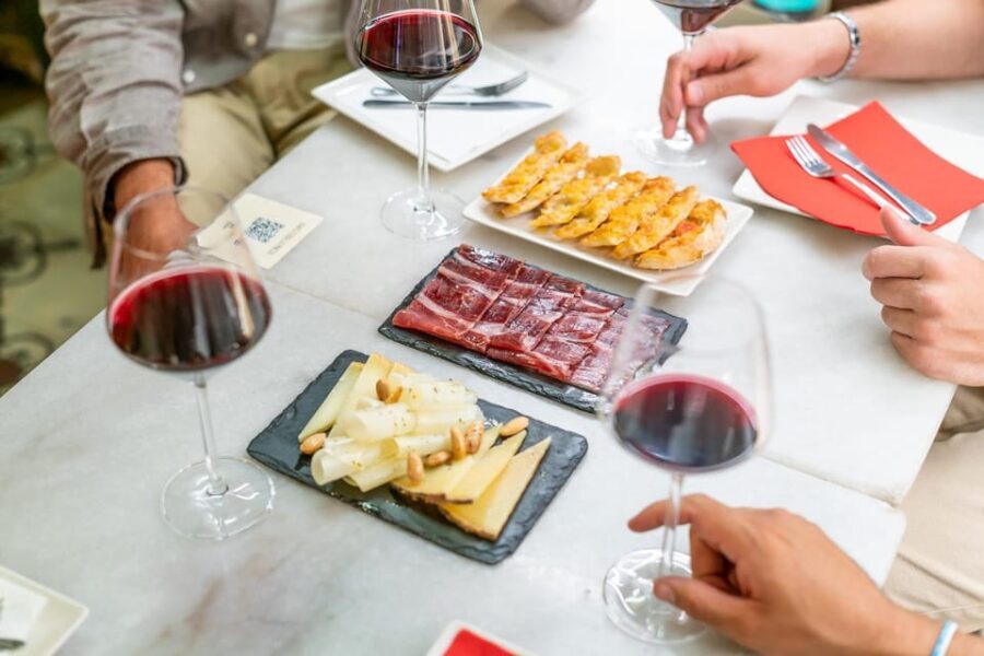 From Madrid: Traditional Villages, Winery Tour & Tapas Lunch - A Closer Look at the Itinerary and Experience