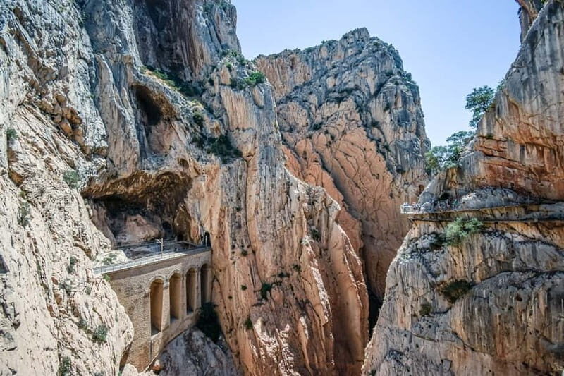 From Málaga: Caminito del Rey Day Trip & Guided Tour - A Deep Dive into the Caminito del Rey Day Trip