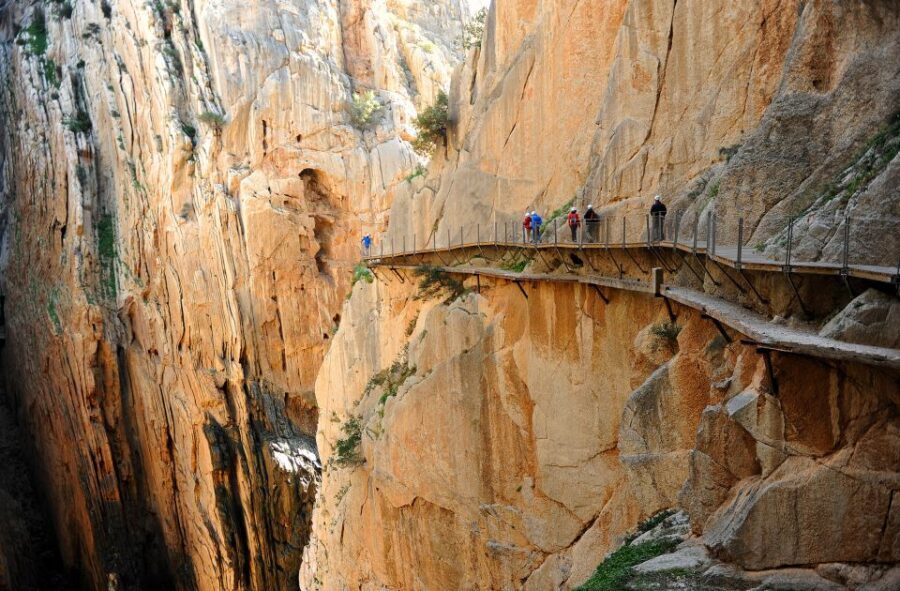 From Málaga: Caminito del Rey Small-Group Tour with Picnic - FAQs