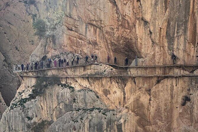 From Malaga: Caminito del Rey tour with Private Transportation - What’s Included and What’s Not