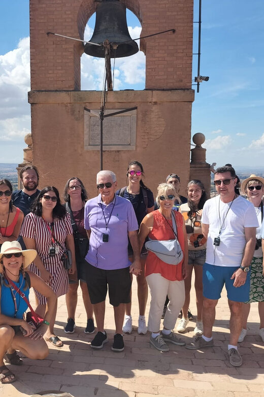 From Malaga: Day Trip to Alhambra by Bus with Entry Tickets - Exploring the Alhambra: Main Highlights