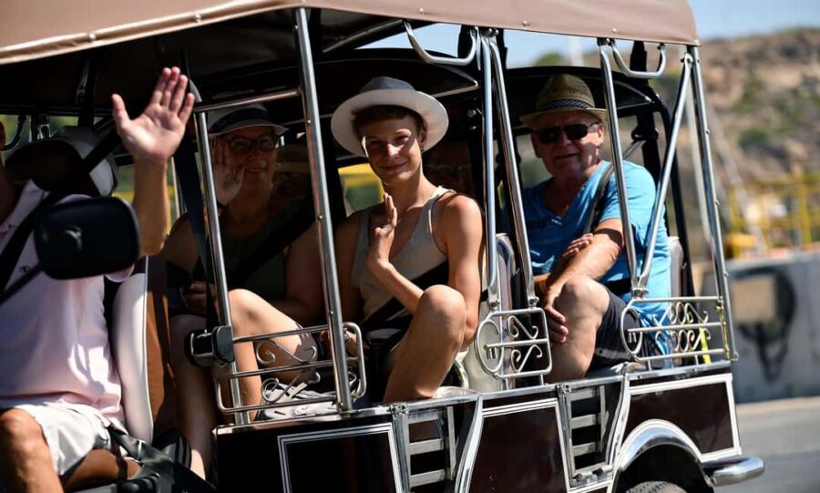 From Malta: Gozo Tuk-Tuk Tour with Comino Mini Cruise - Exploring Gozo in a Tuk-Tuk — What You Can Expect